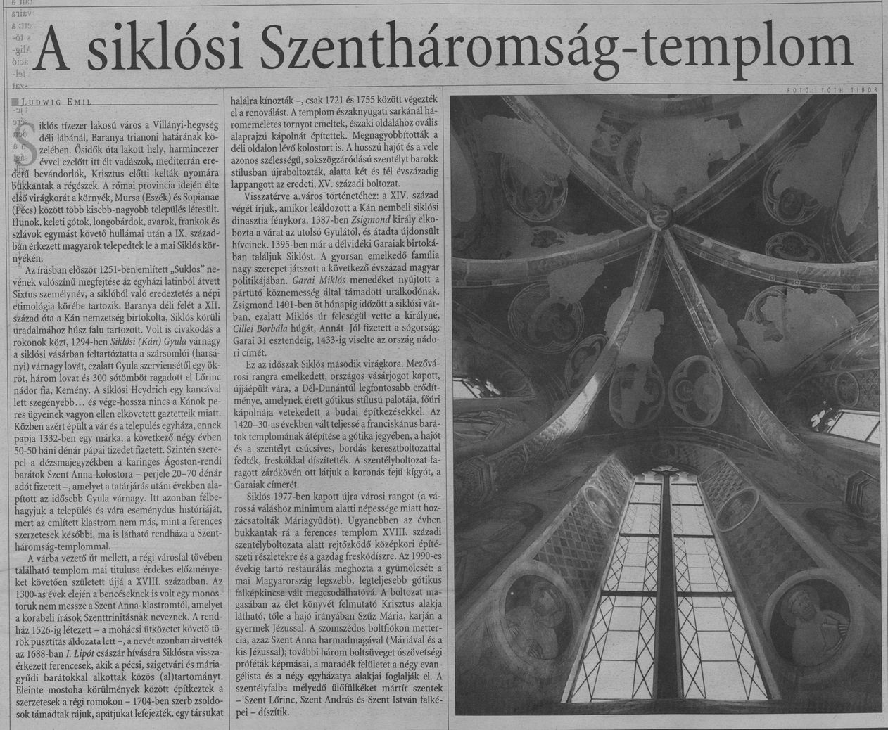 A siklósi Szentháromság templom