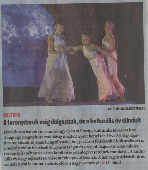 A toronydaruk még dolgoznak, de a kulturális év elindult = Történelemlecke az EKF-megnyitón : Páva Zsolt polgármester szerint a város felkészült a kulturális évre, a civilek erőfeszítéseit méltatta Szalay Tamás igazgató