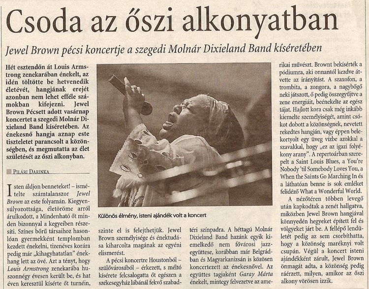 Csoda az őszi alkonyatban Jewel Brown pécsi koncertje a szegedi Molnár Dixieland Band kíséretében