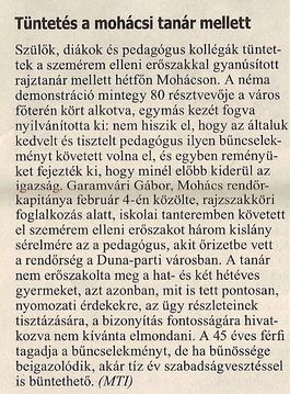 Tüntetés a mohácsi tanár mellett